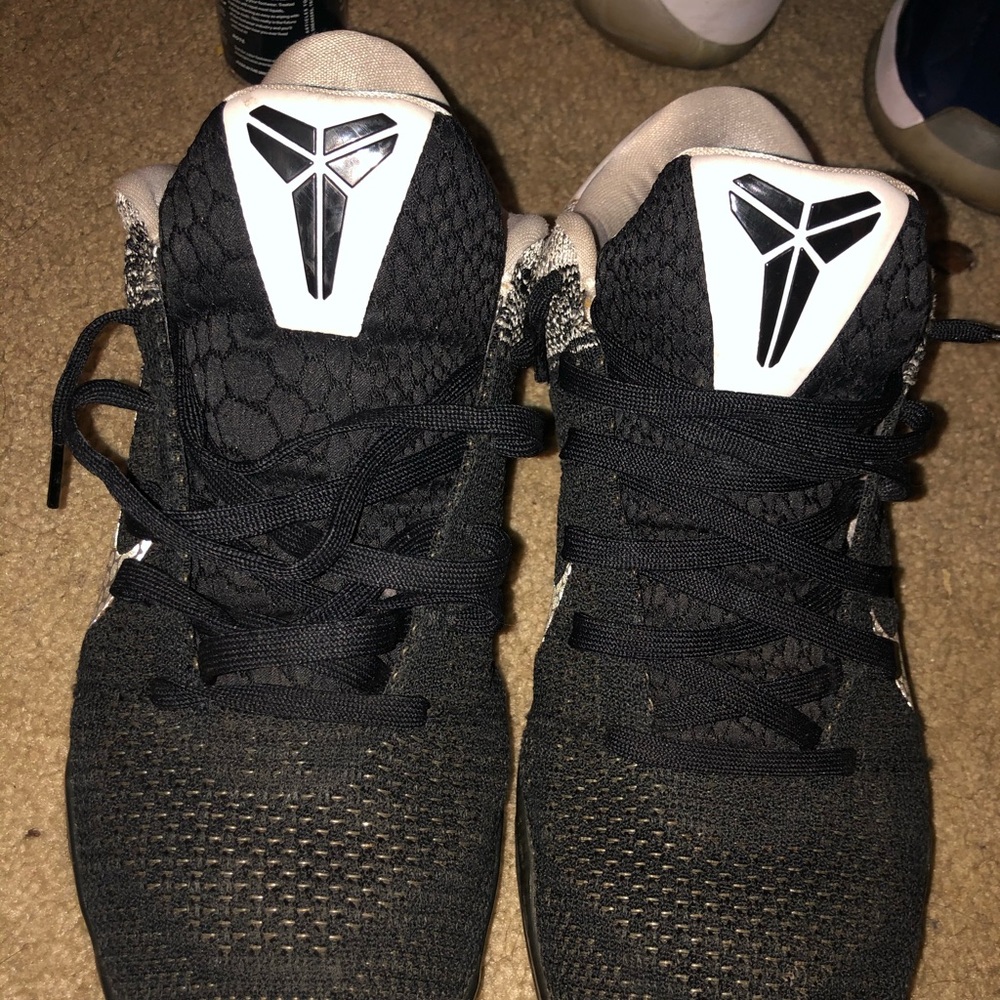 Kobe 11
